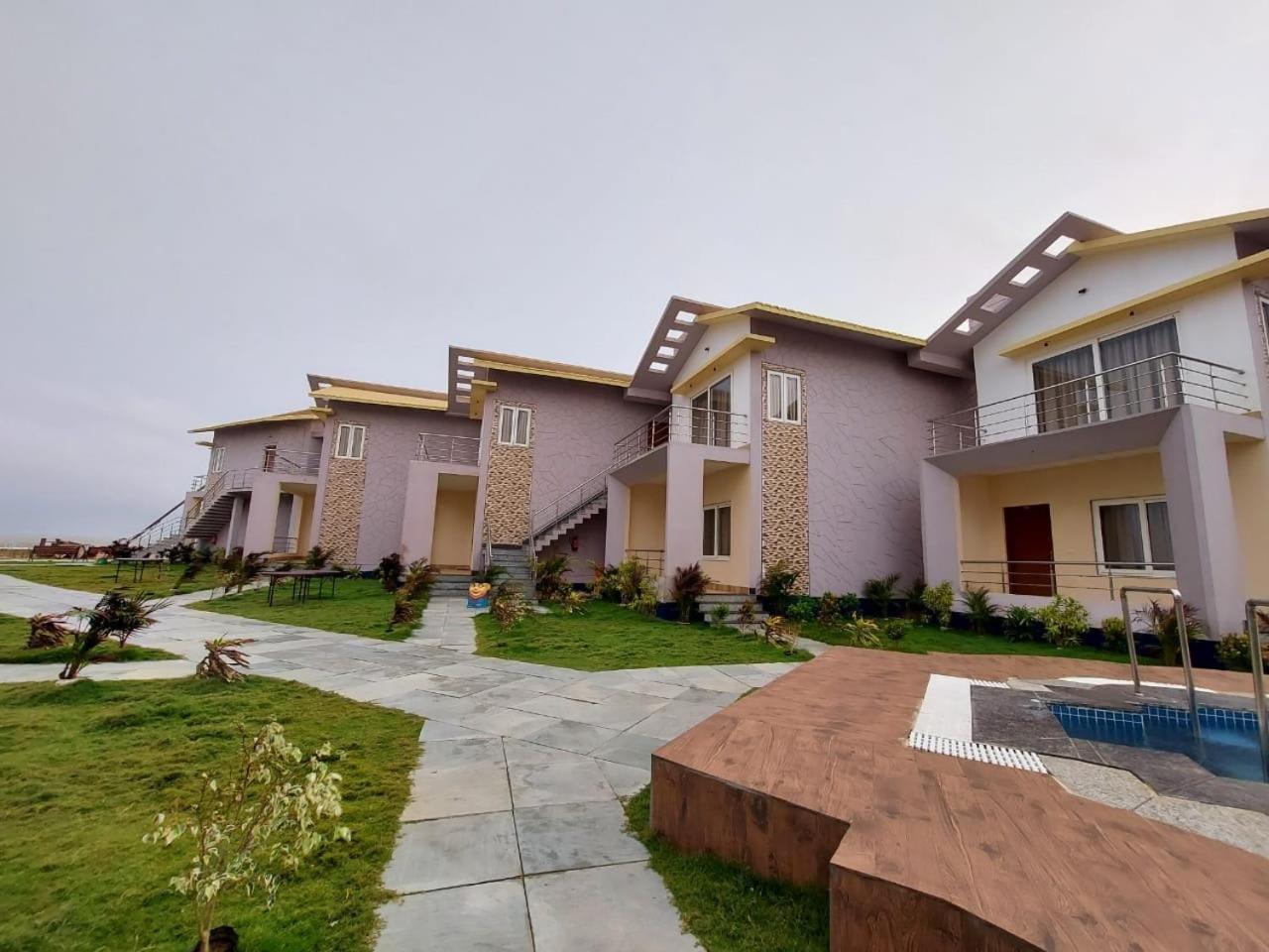 Parth King Beach Resort Mandarmani Eksteriør billede