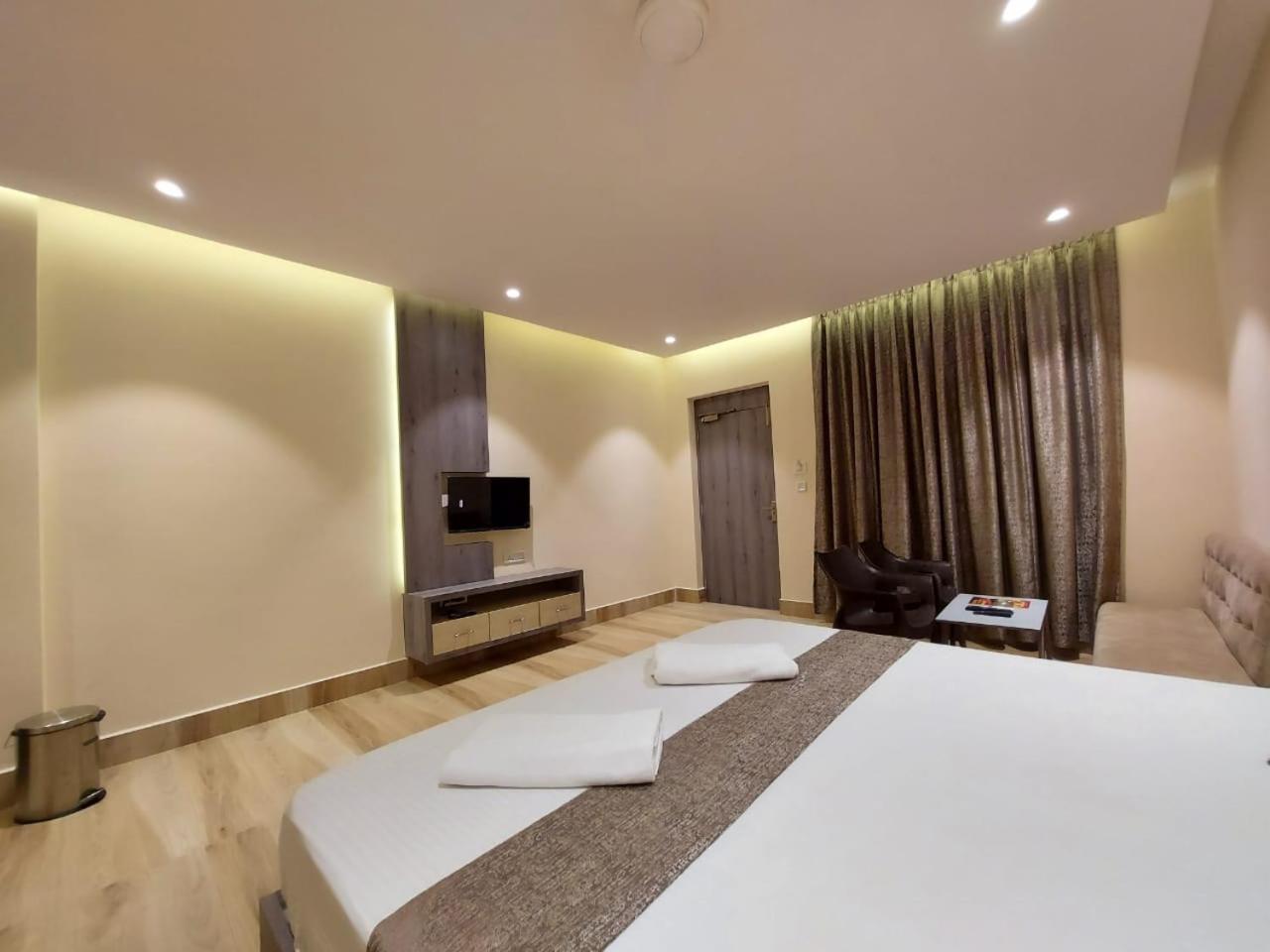 Parth King Beach Resort Mandarmani Eksteriør billede